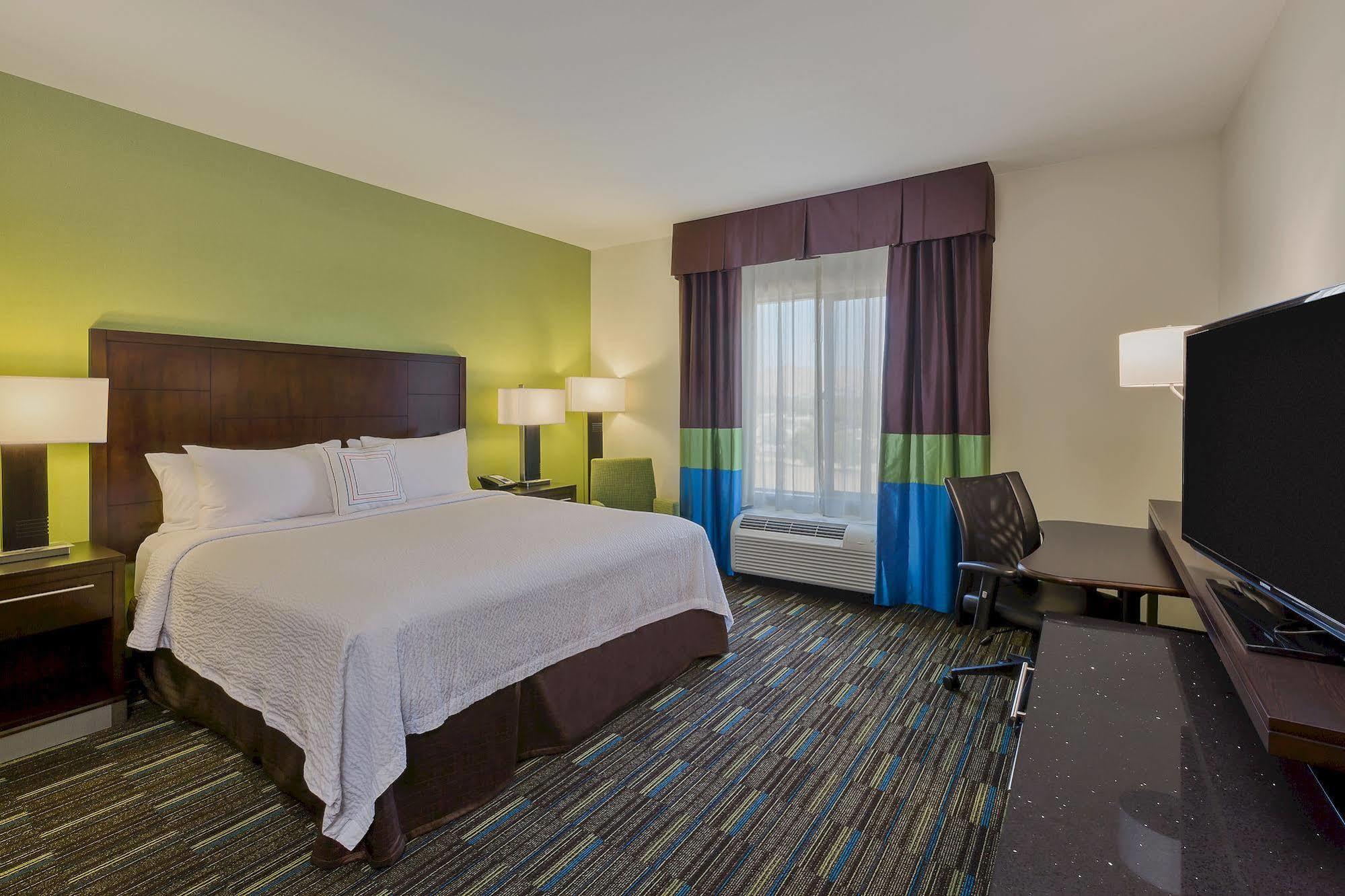 Fairfield Inn & Suites Riverside Corona/Norco Dış mekan fotoğraf